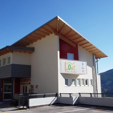 Hostel L'Ost - Ostello Di Grumes Eksteriør billede