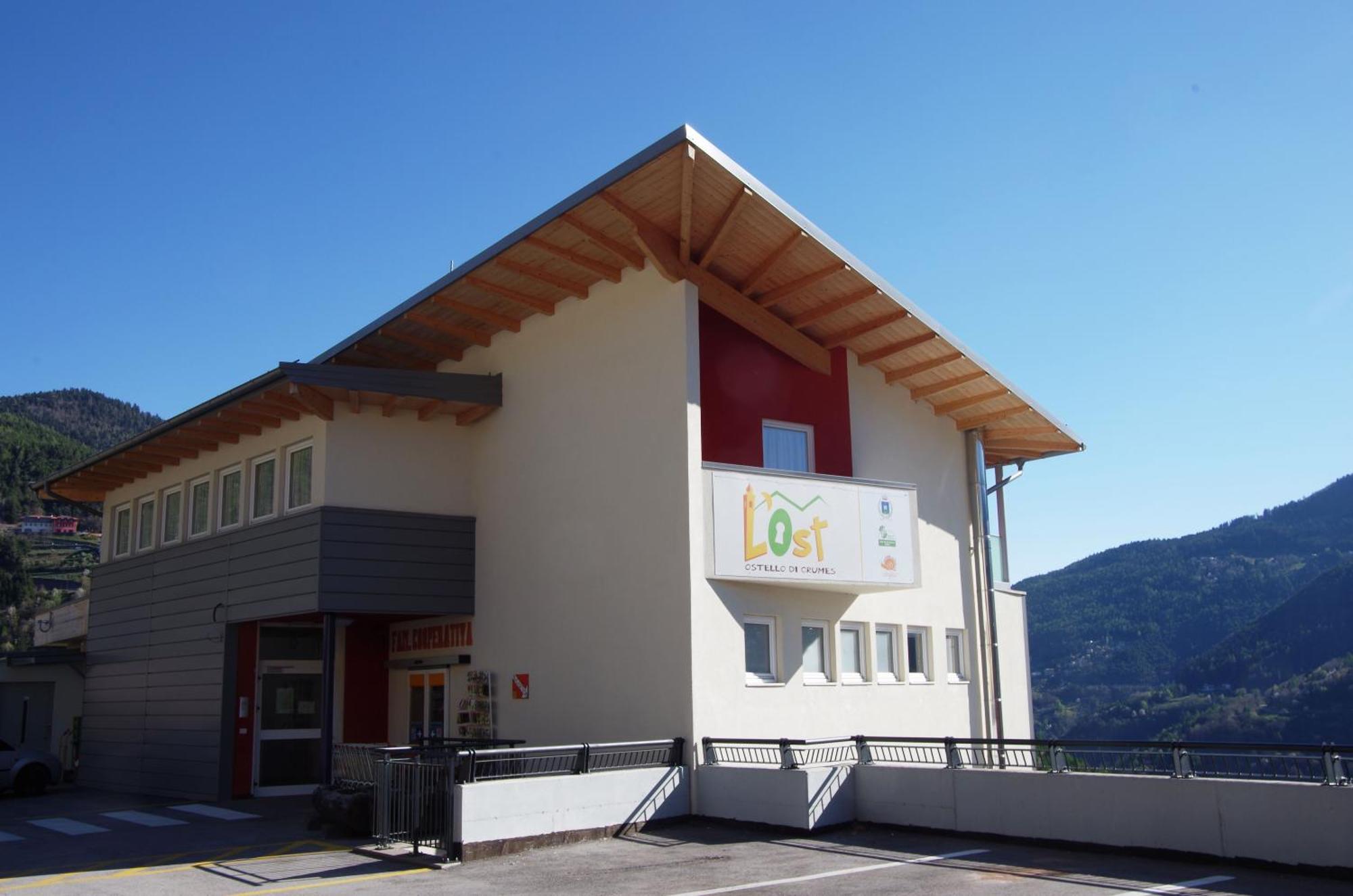 Hostel L'Ost - Ostello Di Grumes Eksteriør billede