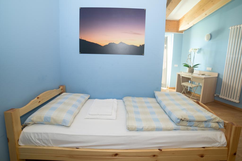 Hostel L'Ost - Ostello Di Grumes Værelse billede