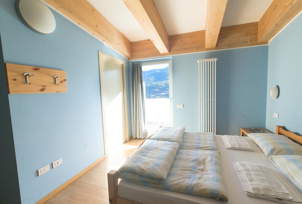 Hostel L'Ost - Ostello Di Grumes Eksteriør billede